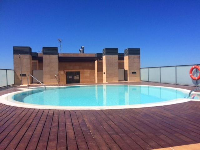 Gatu Premium Racimo, Terraza, Piscina, Aire Ac, Wifi Y Parking " Preferente Mayores De 25 Anos Y Familias " El Puerto de Santa María Exterior foto