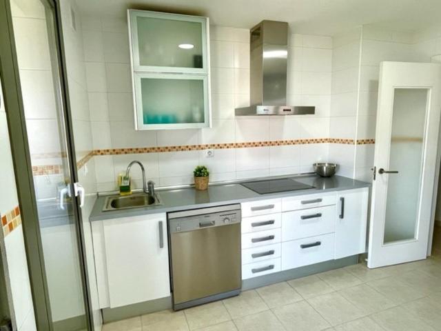 Gatu Premium Racimo, Terraza, Piscina, Aire Ac, Wifi Y Parking " Preferente Mayores De 25 Anos Y Familias " El Puerto de Santa María Exterior foto