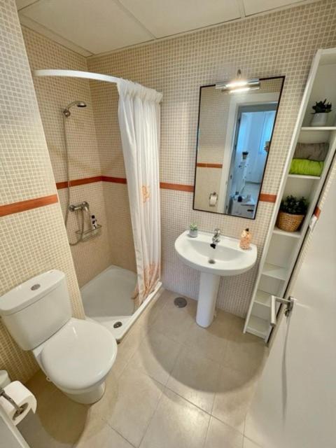 Gatu Premium Racimo, Terraza, Piscina, Aire Ac, Wifi Y Parking " Preferente Mayores De 25 Anos Y Familias " El Puerto de Santa María Exterior foto